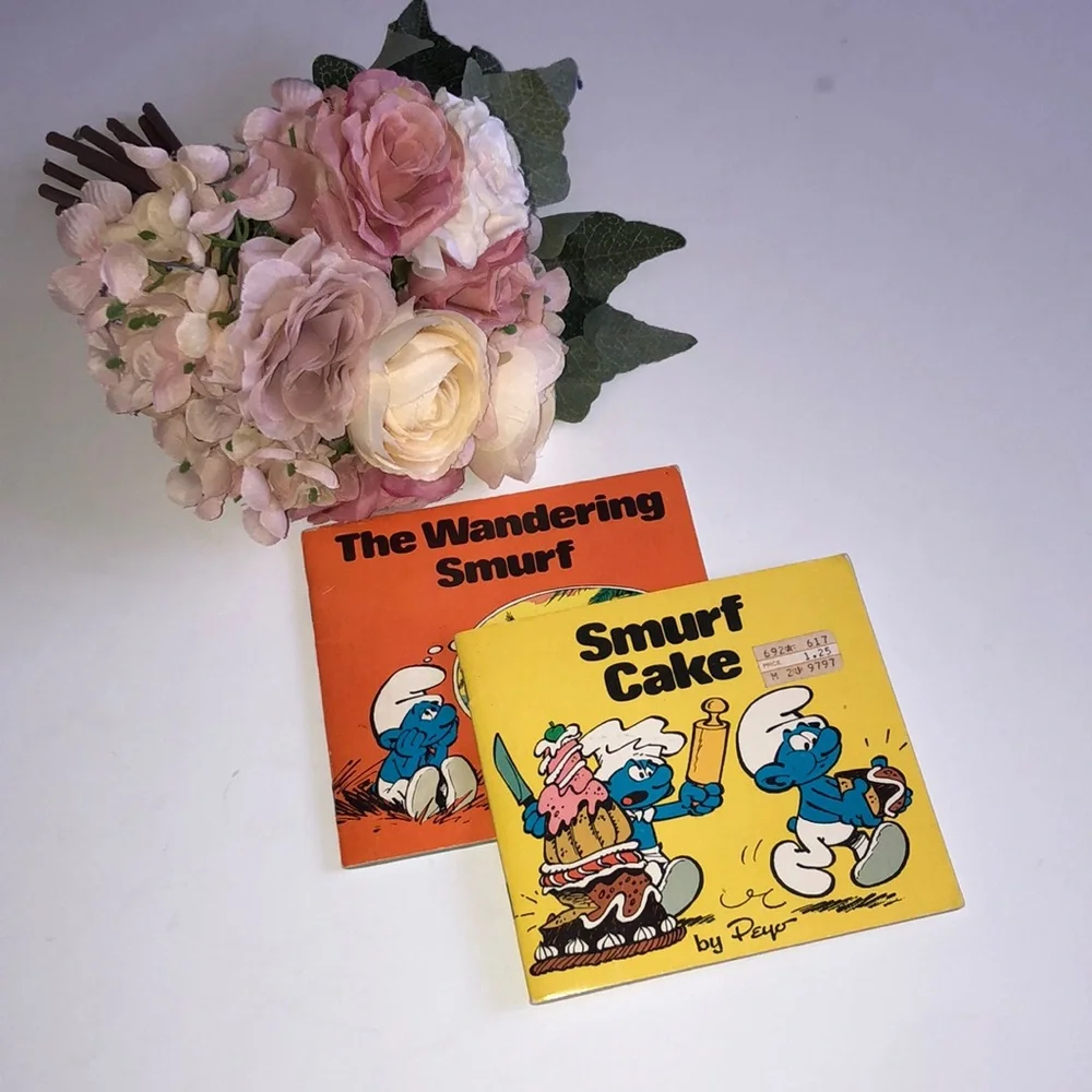 Smurf books 80s Vintage The Wandering Smurf Smurf Cake Book 1980s Vintage SMURFS